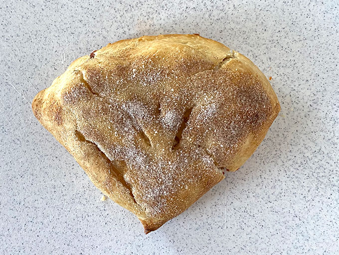 Baked and cooled folding apple pie hack